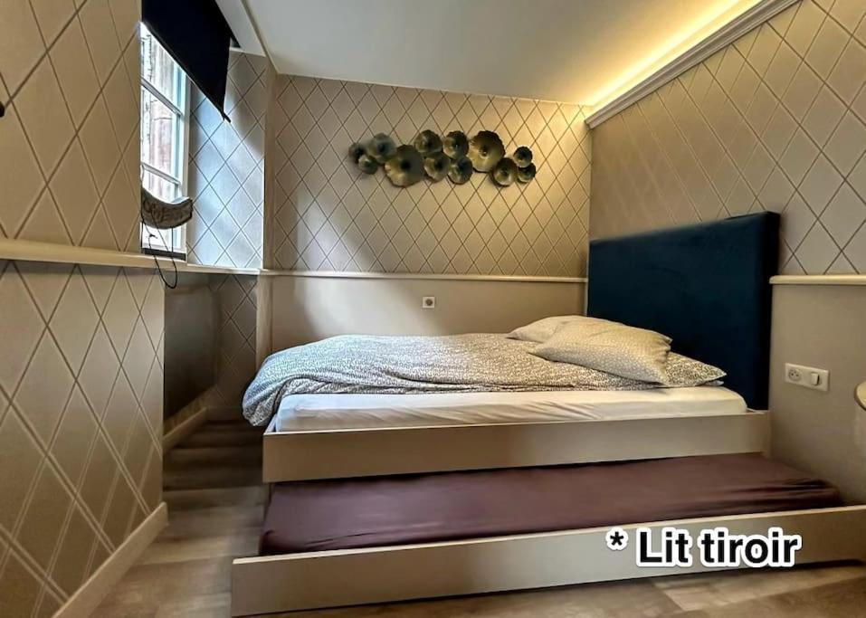 Appartement Petit & Authentique Hyper Centre à Strasbourg Extérieur photo